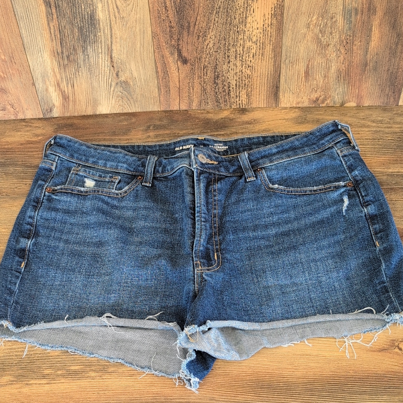 Old Navy High Rise Og Straight Secret Smooth Pockets Jean Shorts 16 W181